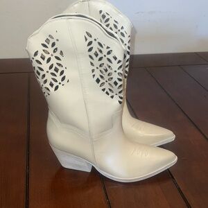 GOLO Yosemite Women's Beige Western Boots